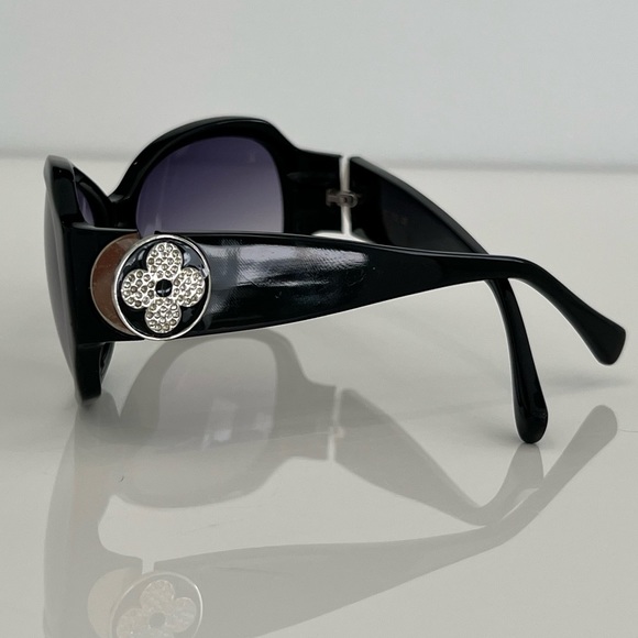 LOUIS VUITTON EMBELLISHED BLACK SUNGLASSES - Picture 16 of 17